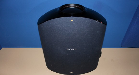 Sony VPL-VW1000ESk Projector